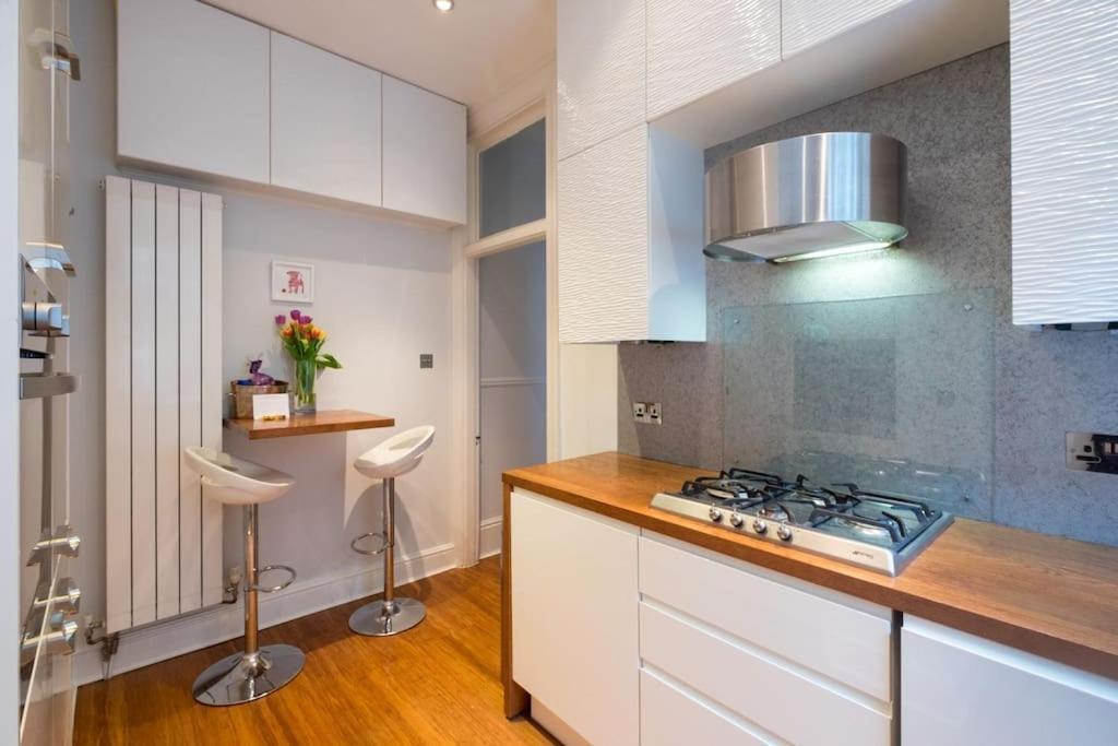 Elegant Bright Central London Flat - Sleeps 5 Εξωτερικό φωτογραφία